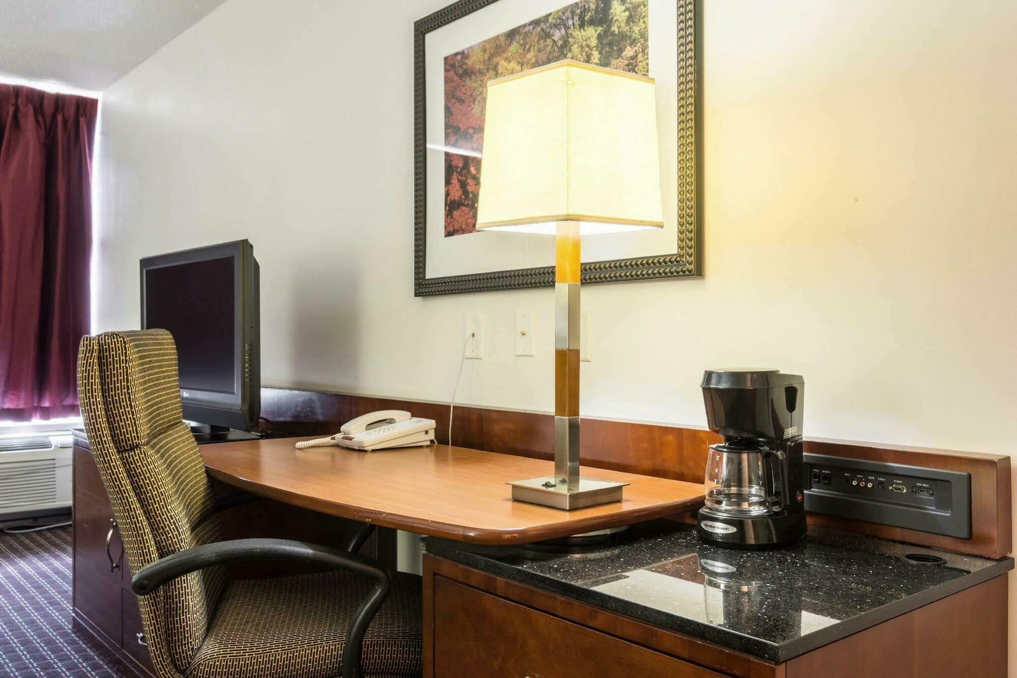 Days Inn By Wyndham Hartsfield Jackson Atlanta Airport West College Park Luaran gambar